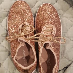 Sparkling gold shoes- New never worn, no box